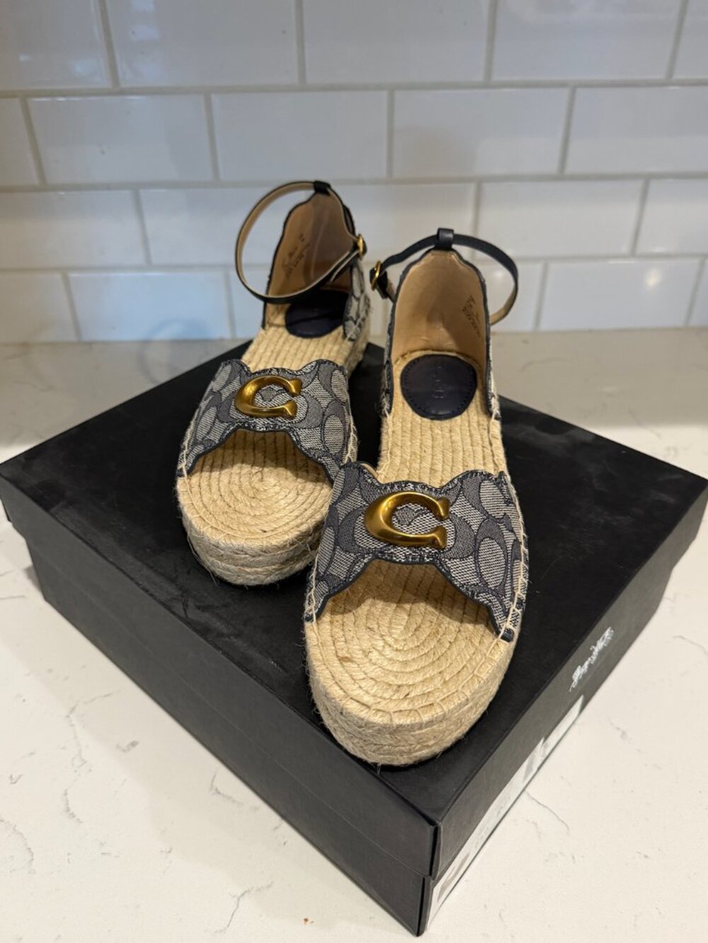 NWT Coach Dillon Signature Jacquard Espadrilles Midnight Navy 9.5B - Picture 2 of 9
